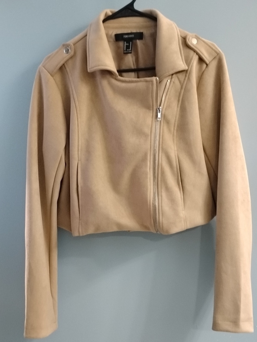 NWOT Forever 21 Beige Cropped Moto Jacket In Light Beige Size Medium